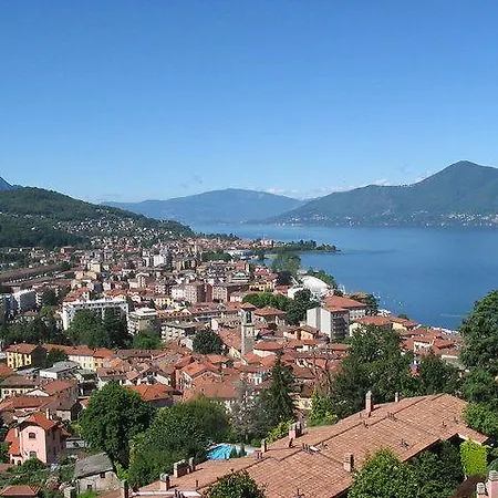 Cordelia 6 Apartment